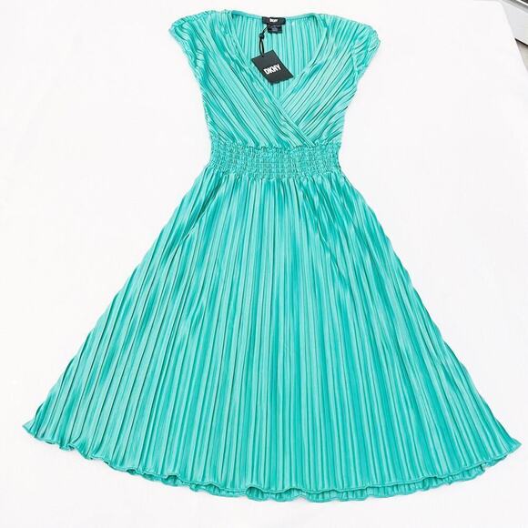 DKNY Pleated Midi Dress V-Neck SZ2 NWT - Picture 7 of 8